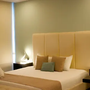 mare-condos.allrivieramayahotels.com/